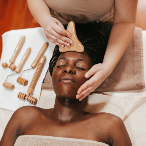 Maderoterapia Facial